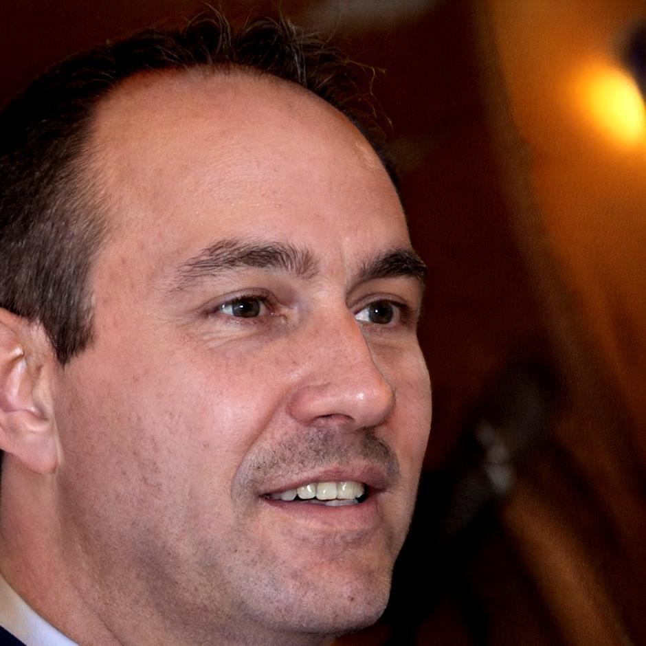 Portrait de Julien Beaumont, Directeur des Solutions Financières chez lorvexiqena